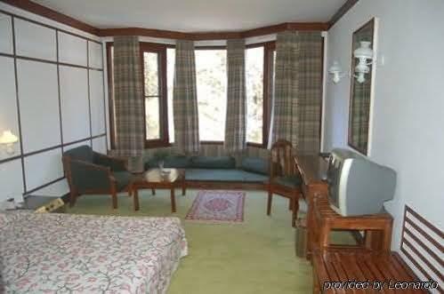 Senator Pine N Peak Otel Pahalgām Dış mekan fotoğraf