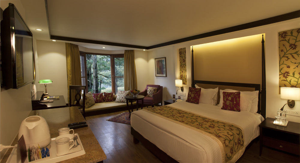 Senator Pine N Peak Otel Pahalgām Dış mekan fotoğraf