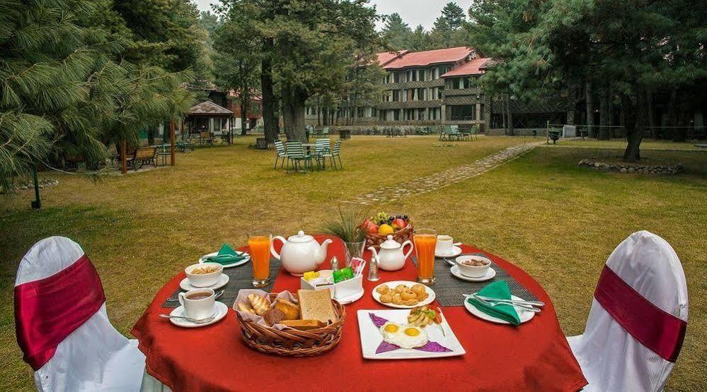 Senator Pine N Peak Otel Pahalgām Dış mekan fotoğraf