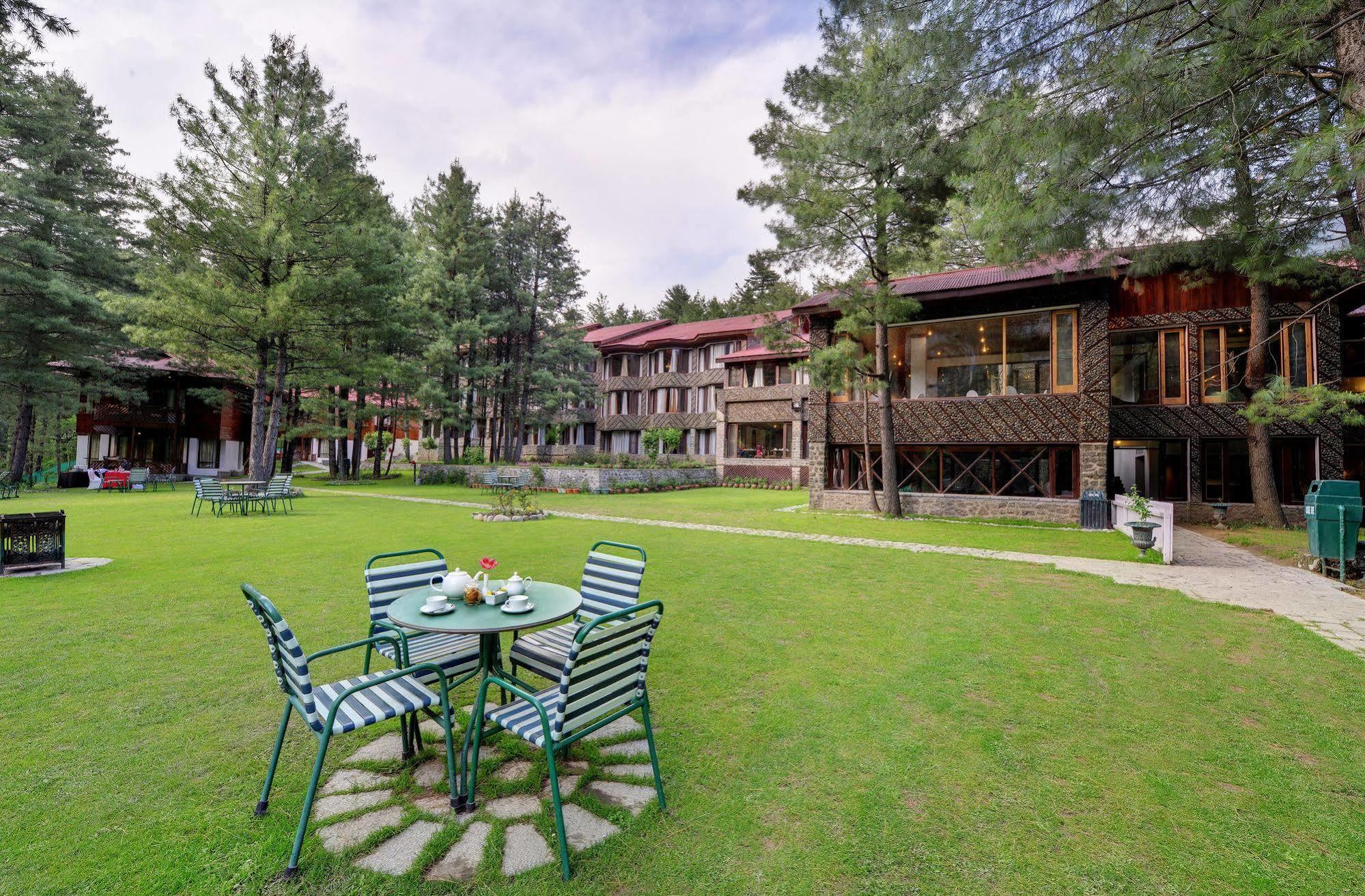 Senator Pine N Peak Otel Pahalgām Dış mekan fotoğraf
